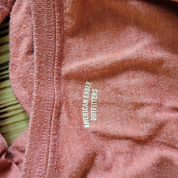 Burntish orange long-sleeved tee - Picture 3 of 4